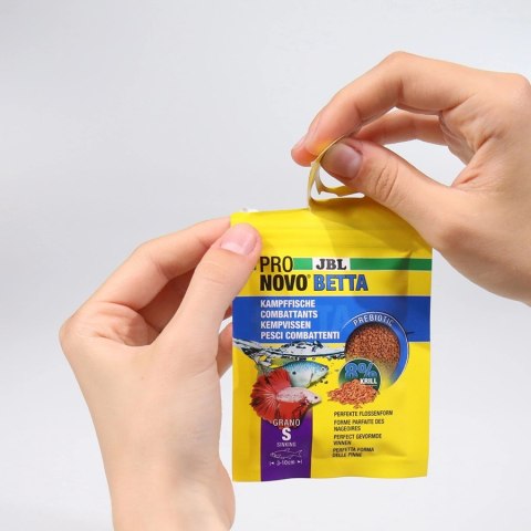 JBL Pronovo Betta Grano S 20ml - pokarm dla bojowników w granulacie JBL JBL Pronovo Betta Grano S 20ml - pokarm dla bojowników w granulacie JBL